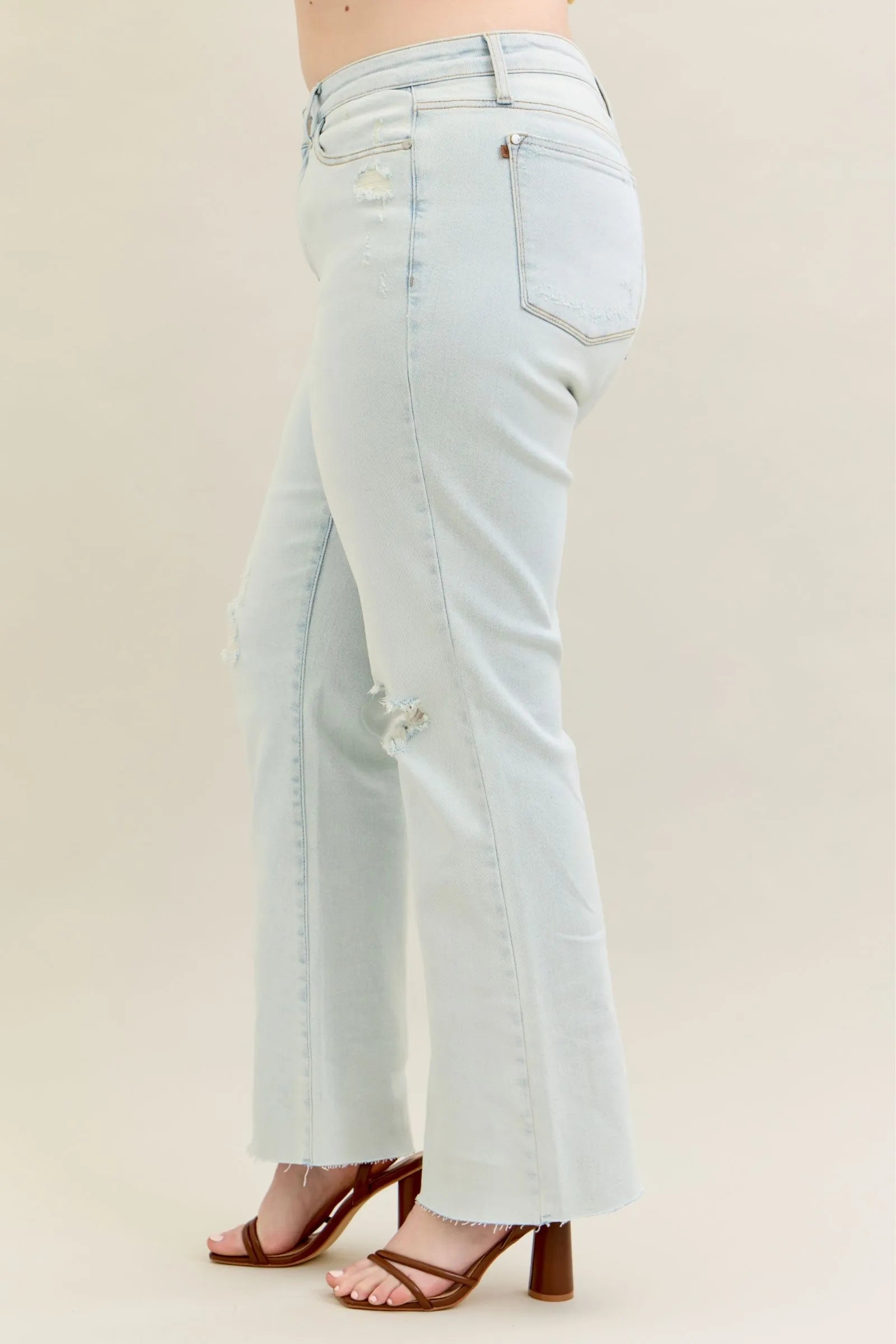 62ec0abd-acbb-4d10-9e0a-7e1affa435ab-Max-Origin